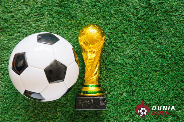 Piala Dunia: Sejarah, Prestasi, & Kontroversi duniabola.id