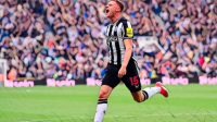 Premier League Team of the Week inclusion, Harvey Barnes, scores for Newcastle