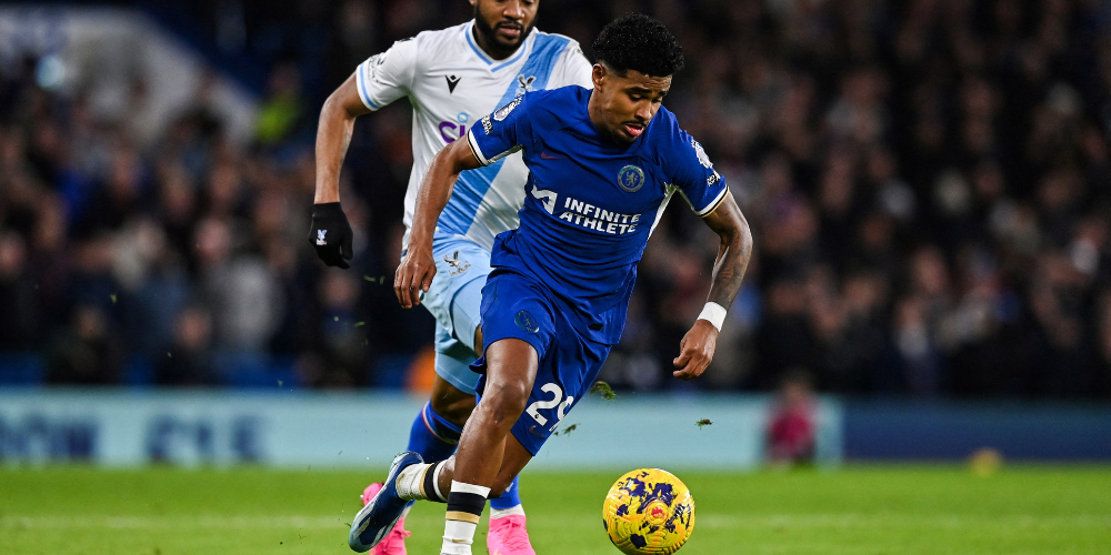 Aston Villa are pushing to sign Chelsea defender Ian Maatsen as part of ongoing transfer discussions between the two clubs.